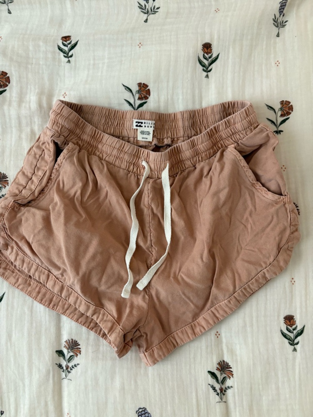 Billabong Women's Dusty Rose Elastic Drawstring Athletic Shorts